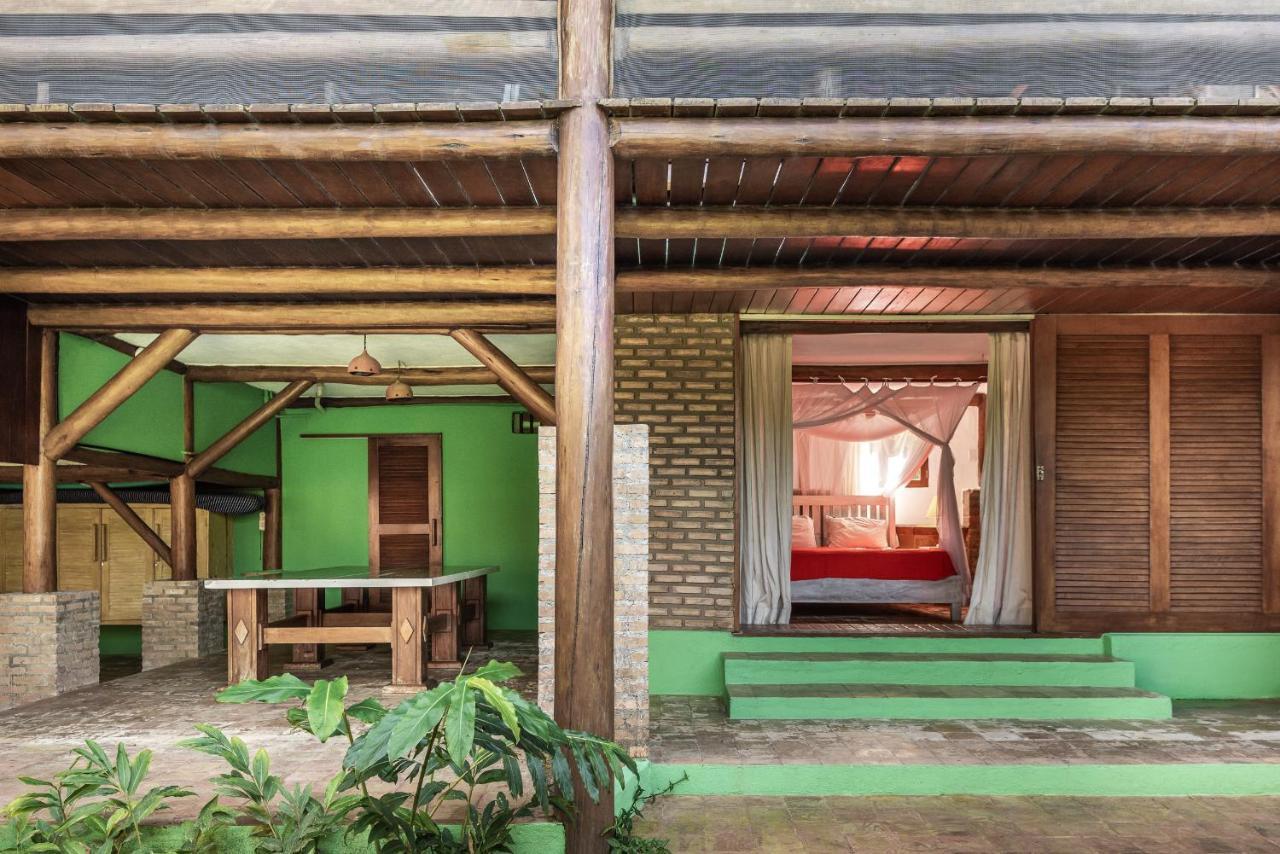 Acomodação com café da manhã  Suites Bangalo Chic Espelho Outeiro