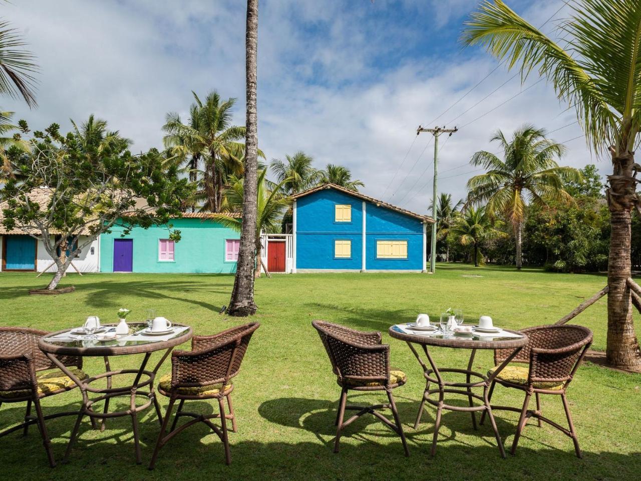 Suites Bangalo Chic Espelho Outeiro Acomodação com café da manhã 