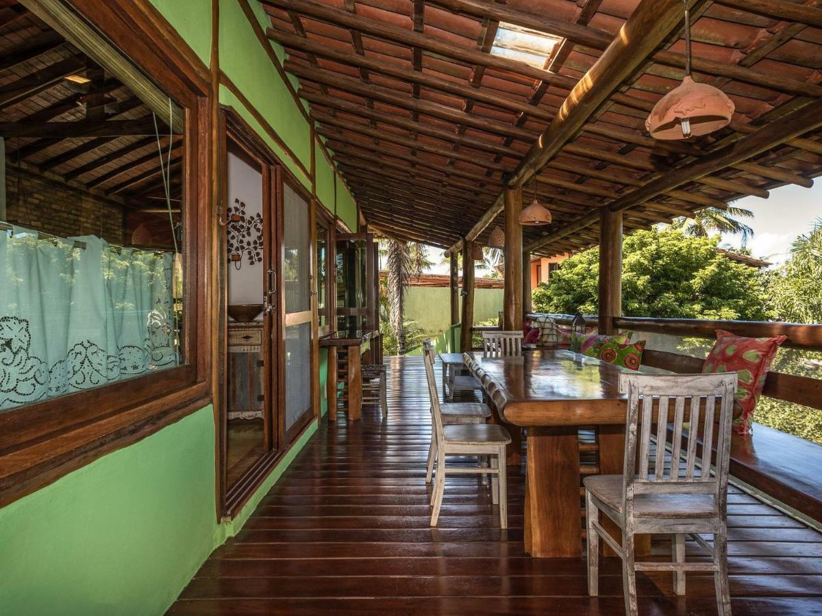 Suites Bangalo Chic Espelho Outeiro Bed & Breakfast
